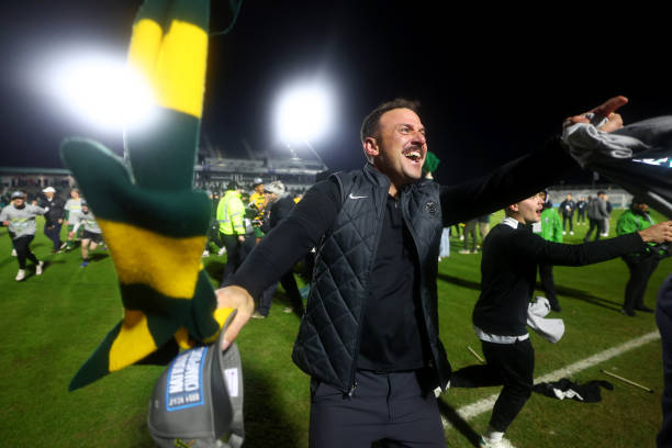 来自国内外 来自国内外