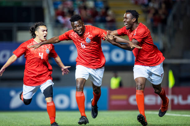 西蒙斯这一 西蒙斯这一