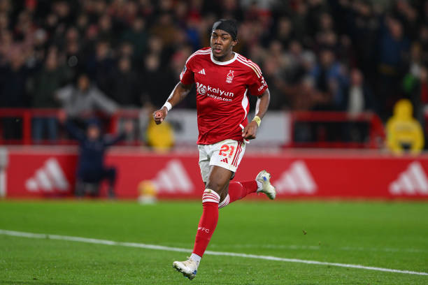 提前锁定季 提前锁定季