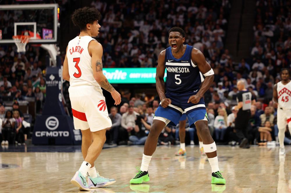 体中举足轻 体中举足轻